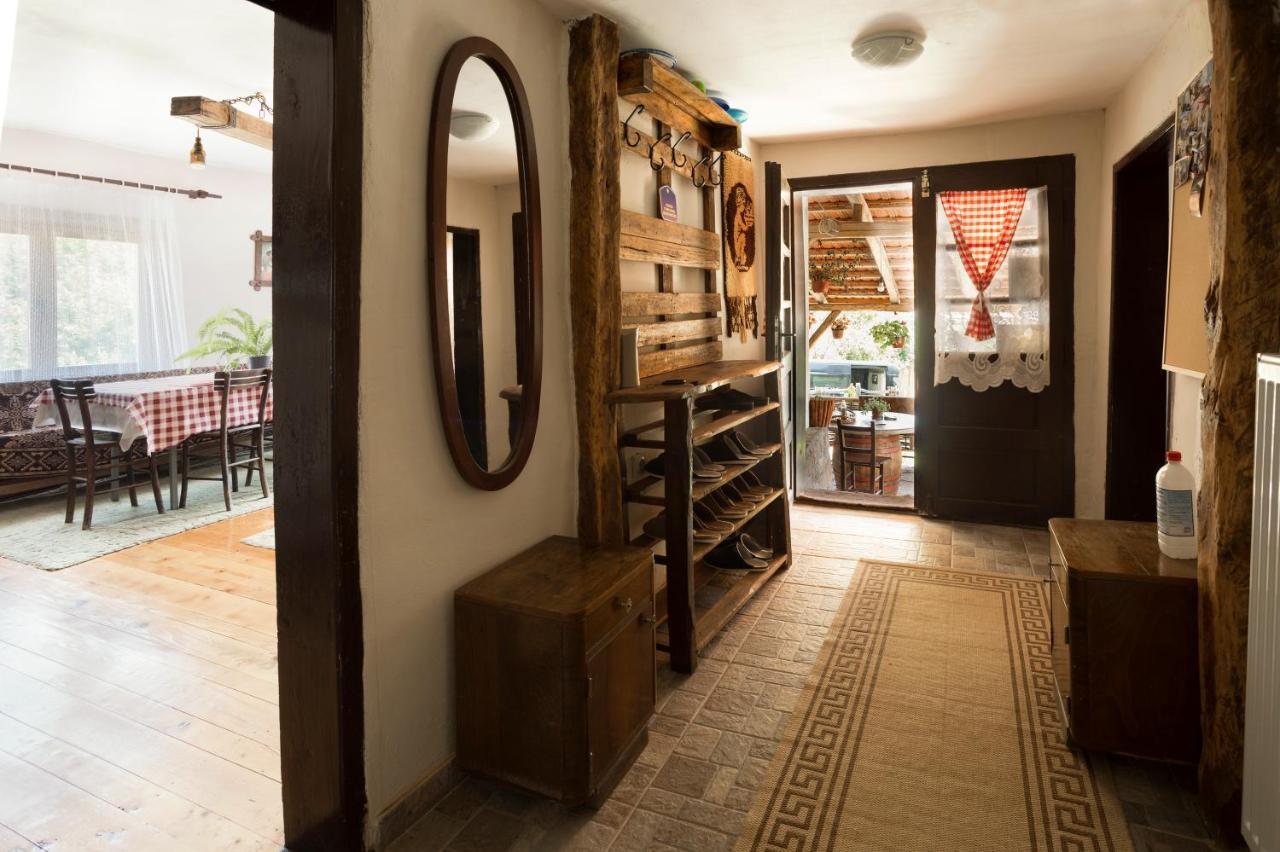 Seosko Domacinstvo „Gabar” Custica Exterior foto