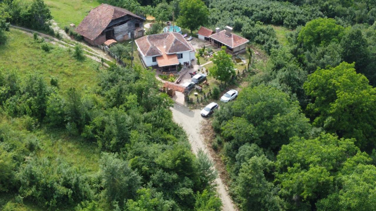 Seosko Domacinstvo „Gabar” Custica Exterior foto